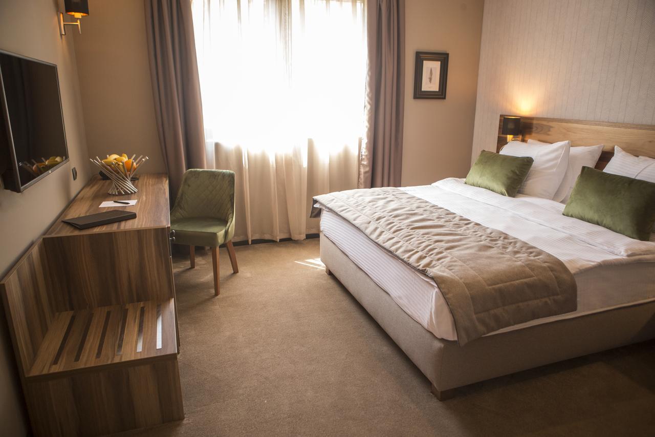 A Hoteli - Hotel Slatina Vrnjačka Banja Екстериор снимка